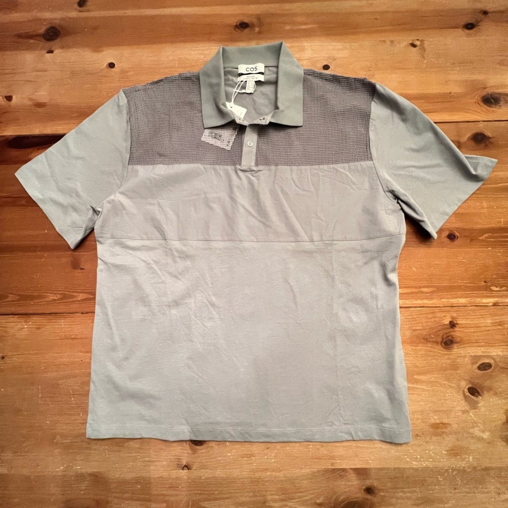 Men’s Grey Mesh-Panel NWT COS Short-Sleeve Polo never worn size Large